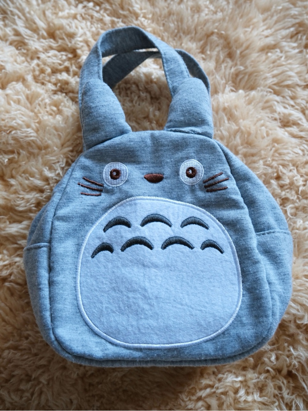 Small Totoro makeup or kids bag